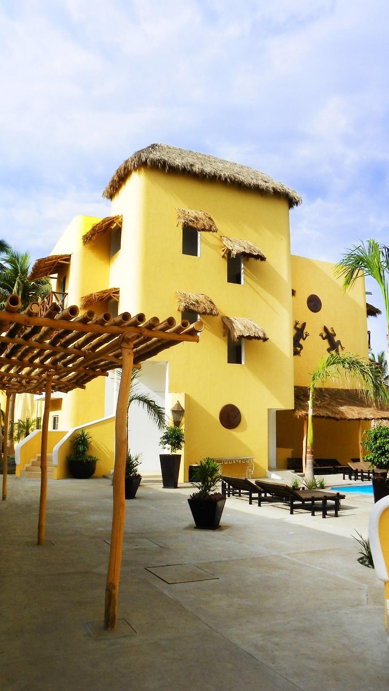 Zar Manzanillo Hotel Luaran gambar