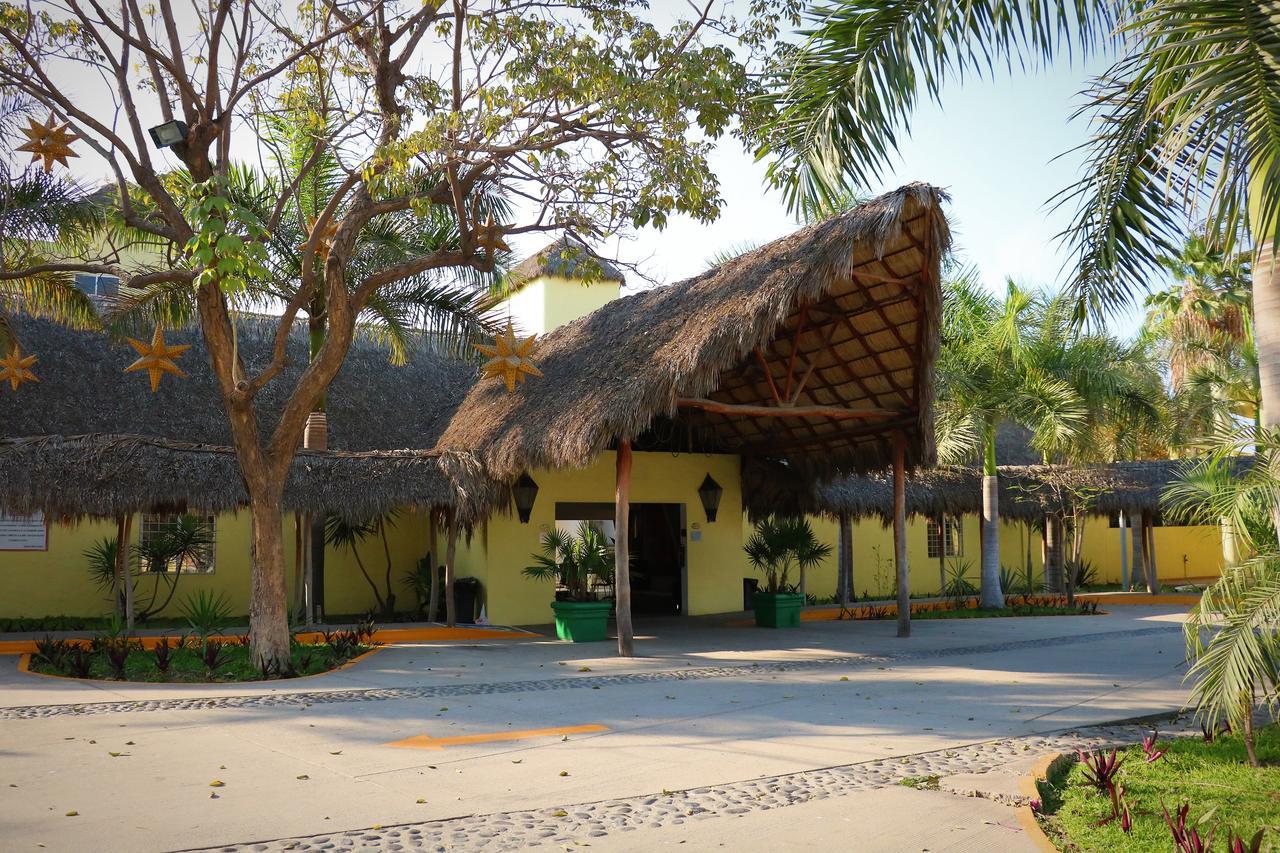 Zar Manzanillo Hotel Luaran gambar
