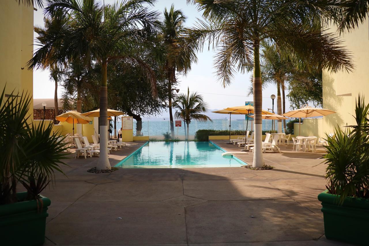 Zar Manzanillo Hotel Luaran gambar